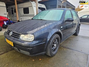 Volkswagen Golf 2.0 Highline 5-drs AIRCO/dak