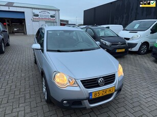 Volkswagen Polo 1.6-16V Cross