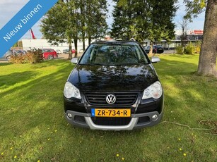 Volkswagen Polo 1.6-16V Cross (bj 2008)