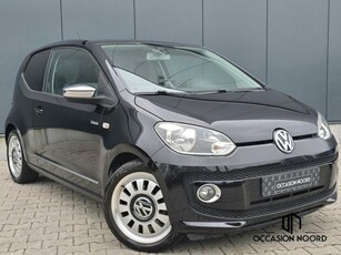 Volkswagen Up! 1.0 Black Up!NaviAircoBluetoothNL Auto