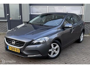 Volvo V40 1.6 D2 Momentum/ 2e EIG. AFK./ O. HISTORIE/ NAP