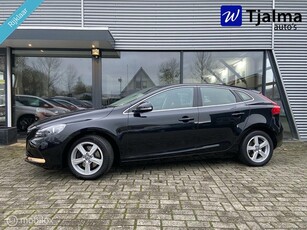 Volvo V40 1.6 T3 Momentum Leer Navi key less org ned auto