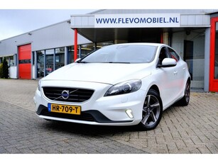 Volvo V40 2.0 D2 R-Design XenonNaviLeder-AlcantaraLMV