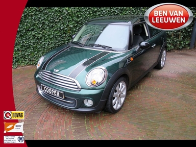 MINI Clubman 1.6 Cooper Pepper R55 LCI NL-auto met clima, cruise en 17