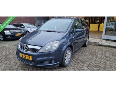 Opel Zafira 1.8 Selection