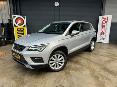 SEAT ATECA 1.5 TSI Style Business Intense Automaat,Apple Carplay,Android Auto,Cruise Control,PDC,Climate Control,Trekhaak,BTW Auto