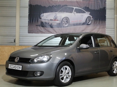 Volkswagen Golf Benzine