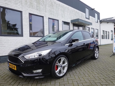 Ford Focus Benzine