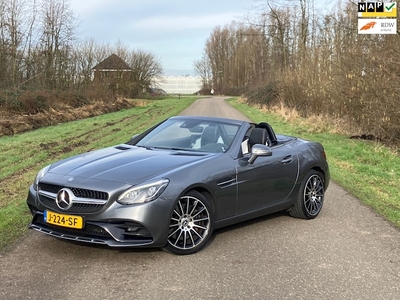 Mercedes-Benz SLC Benzine