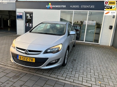 Opel Astra Benzine