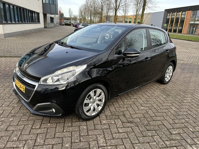 Peugeot 208 Benzine