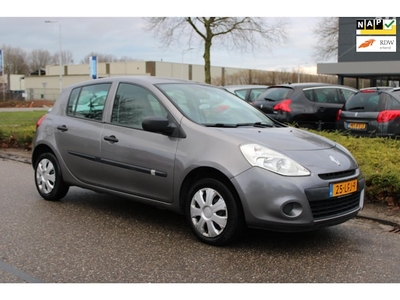 Renault Clio Benzine