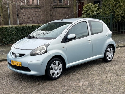 Toyota Aygo Benzine