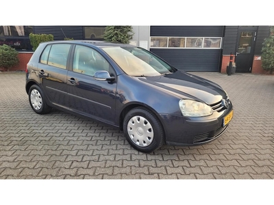 Volkswagen Golf Benzine