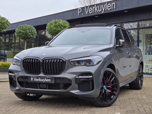 BMW X5 XDRIVE45E M SPORT I STOELEN HARMAN KARDON PANORAMA 22 IN