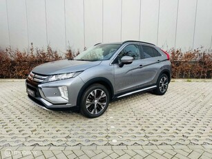 Mitsubishi Eclipse Cross 1.5 DI-T First Edition pano head up