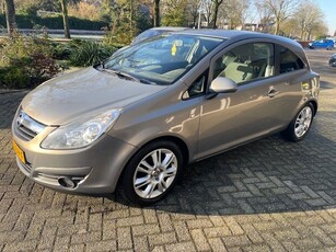 Opel Corsa 1.0-12V EXPORT /Airco / Cruise Navi Verw.Stoelen Stuur