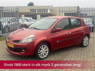 Renault Clio 1.4-16V Exception 5 deurs 98PK! NL AUTO NAP! Leer l Airco l Cruise l LM velgen l MTF-stuur! Goed onderhouden!