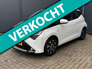 Toyota Aygo 1.0 VVT-i x-play / Camera / Facelift / CarPlay