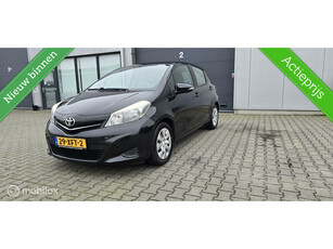 Toyota Yaris 1.3 VVT-i Aspiration Eventueel nieuwe APK