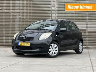 Toyota Yaris 1.3 VVTI SOL AIRCO !