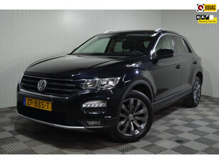 Volkswagen T-Roc 1.0 TSI Style / Adap. Cruise / Carplay / Trekhaak / NL auto