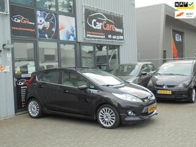 Ford FIESTA 1.6 Ghia|APK02-2025|NAVIGATIE|AIRCO|NAP|PARKEERSENSOREN