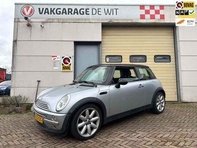 MINI Mini 1.6 Cooper Chili Automaat | Xenon | 17