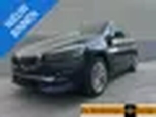 BMW 2-serie Active Tourer 225xe iPerformance LUXURY LINE leder panoramadak verwarmbare voorstoel