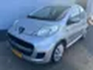 Peugeot 107 1.0-12V XS 5-Deurs Automaat - Airco