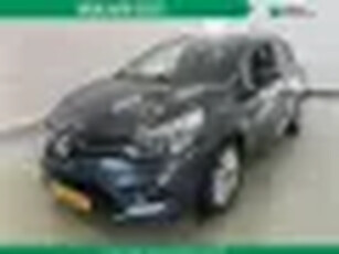 Renault Clio Estate 0.9 TCe 90pk Limited Navigatie Cruise control Airco DAB 16