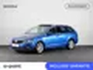 Skoda Octavia Combi 1.5 TSI Greentech Business Edition Plus 150pk Automaat Panoramadak Navigatie