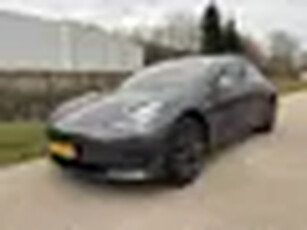 Tesla Model 3 Standard RWD Plus 60 kWh / LEER / PANORAMADAK / AUTOPILOT / 131DKM! NAP! / INCL BTW