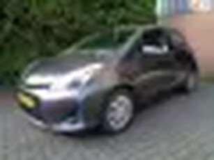 Toyota Yaris 1.5 Full Hybrid Aspiration,Navi,Camera,Clima