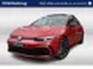 Volkswagen Golf 1.5 eTSI 150pk R-Line DSG Automaat / Black Style / Panorama dak / Navigatie / Keyles