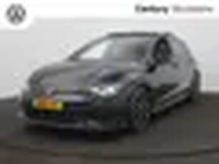 Volkswagen Golf 2.0 TSI GTI Clubsport 300pk Panoramadak - Leer - Camera - Navigatie - Winterpakket