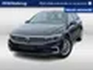 Volkswagen Passat Variant 1.4 TSI PHEV 218pk GTE Business DSG Automaat / Panorama dak / Navi / APP C