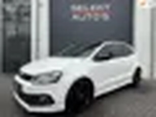 Volkswagen Polo 1.2 TSI R-Line 90 Pk Panoramadak/Xenon/LED/Climate/Leder/RNS 310/Navigatie/Stoelverw