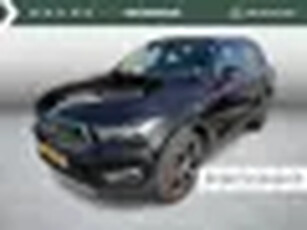 Volvo XC40 1.5 T3 Inscription BLIS Adaptieve Cruise Controle Leder Standkachel Leder Mem