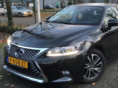 Lexus CT 200h Navi LM Hybride Navi Pdc Leder LM