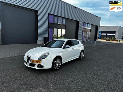 Alfa Romeo Giulietta 1.4 T Distinctive Koppeling