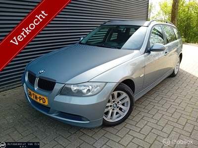 BMW 3-serie Touring 318i Business Line Leer, Climate, Cruise, Navi