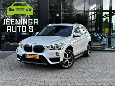 BMW X1 sDrive18i Executive LED Sportstoelen Navi