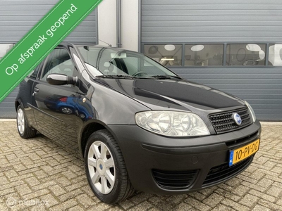 Fiat Punto 1.2 Active Automaat Uitvoering & 2e Eigenaar