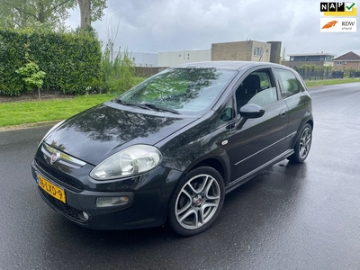 Fiat Punto Evo 1.3 M-Jet Dynamic CLIMA/CRUISE/NAP/APK/VELGEN