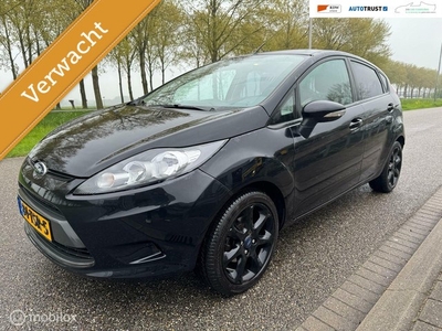 Ford Fiesta 1.25 TitaniumRIJKLAAR2E EIGAIRCOLEERPDCNAP