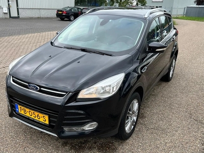 Ford Kuga 1.6 Titanium 4WD (bj 2014, automaat)