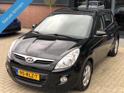 Hyundai i20 1.2i i-Motion NIEUWSTAAT 5D AIRCO NW APK LM