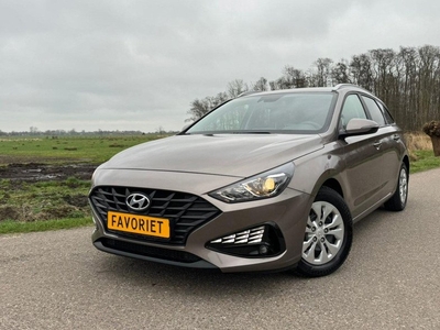 Hyundai I30 Wagon 1.0 T-GDi MHEV Comfort SMART / Incl. BTW / Automaat / Airco / Apple Carplay / Navi / Camera / PDC / Stoelverwarm