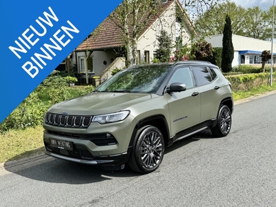 Jeep Compass 4xe 240PK PHEV 80th Anniversary•Army Green